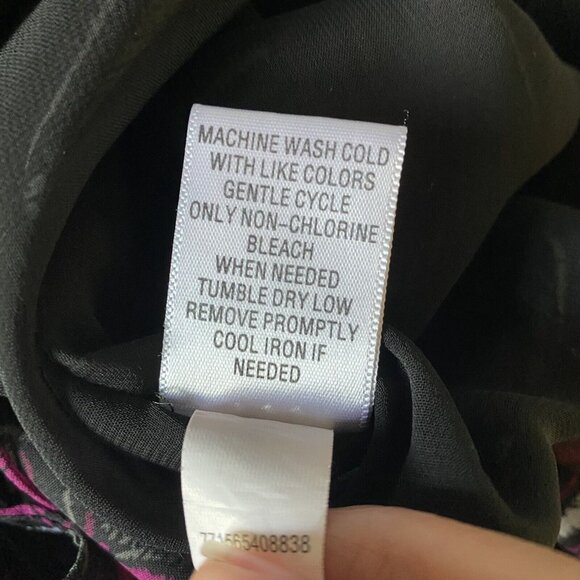 Apt 9 Blouse Women’s Size Small Gray Purple Black Ruffled Pleated Lined - Picture 10 of 11